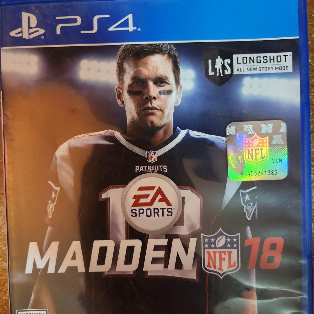 Great Condition !! Ps4 Madden NFL 18 Football Game